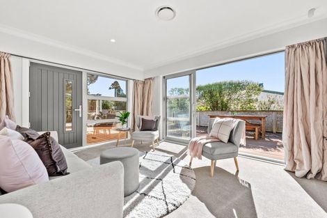 Photo of property in 14 Orr Crescent, Hutt Central, Lower Hutt, 5011