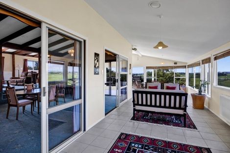 Photo of property in 38 Douglas Street, Hawera, 4610