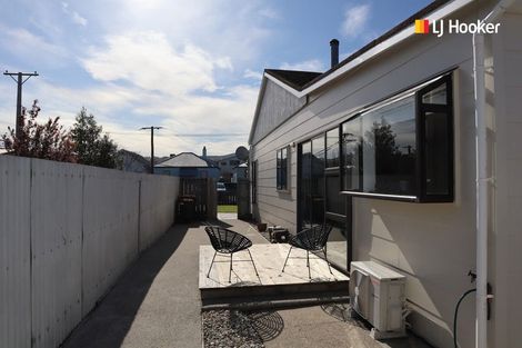 Photo of property in 57 Melbourne Street, South Dunedin, Dunedin, 9012