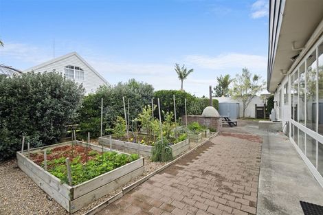 Photo of property in 6 Park Estate Road, Rosehill, Papakura, 2113