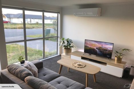 Photo of property in 21 Carrs Road, Wigram, Christchurch, 8025