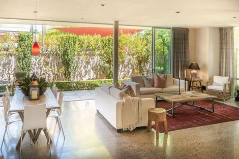 Photo of property in 148 Merivale Lane, Merivale, Christchurch, 8014