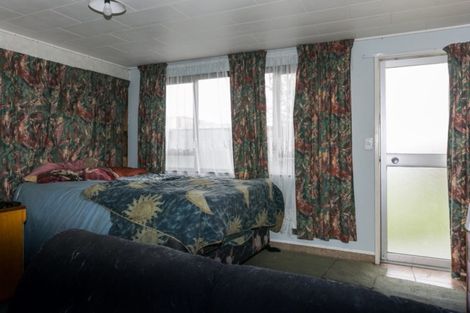 Photo of property in 4 Robinson Crescent, Tamatea, Napier, 4112