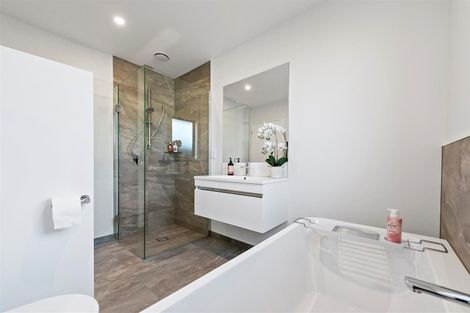 Photo of property in 11 Tulett Park Drive, Casebrook, Christchurch, 8051