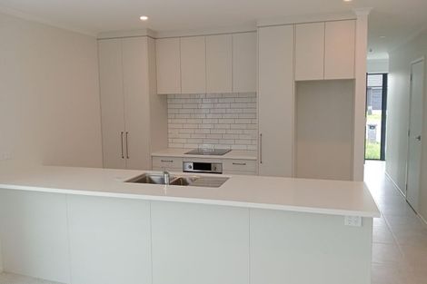 Photo of property in 3a Uatoto Road, Clarks Beach, 2122