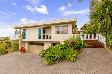 Photo of property in 2/22 Hastings Road, Mairangi Bay, Auckland, 0630