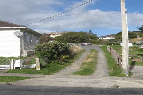 Photo of property in 112 Hampshire Street, Cannons Creek, Porirua, 5024