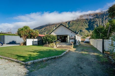 Photo of property in 5 Cambridge Street, Kingston, Athol, 9793