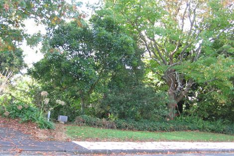 Photo of property in 48 Gill Avenue, Te Atatu Peninsula, Auckland, 0610