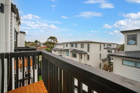 Photo of property in 7/57 Kervil Avenue, Te Atatu Peninsula, Auckland, 0610