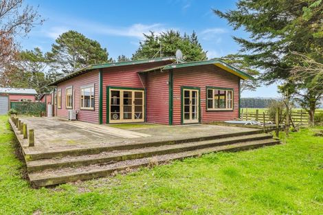 Photo of property in 80674 Masterton Road, Woodville, 4999