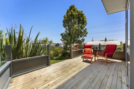 Photo of property in 68 Clemow Road, Fitzroy, New Plymouth, 4312