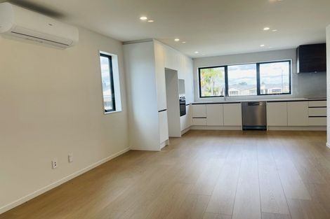 Photo of property in 7 Awhi Way, Karaka, 2578