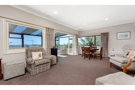 Photo of property in 27 La Cumbre Close, Bethlehem, Tauranga, 3110