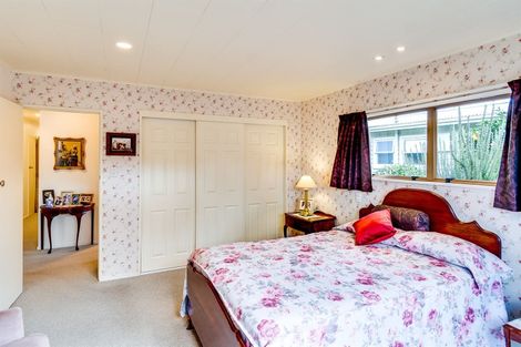 Photo of property in 22 Totara Street, Taradale, Napier, 4112