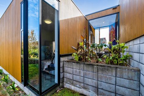 Photo of property in 82d Smart Road, Glen Avon, New Plymouth, 4312