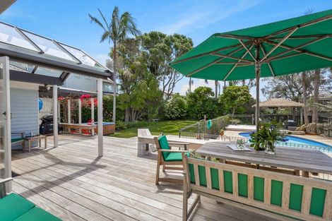 Photo of property in 34 Norwood Road, Bayswater, Auckland, 0622