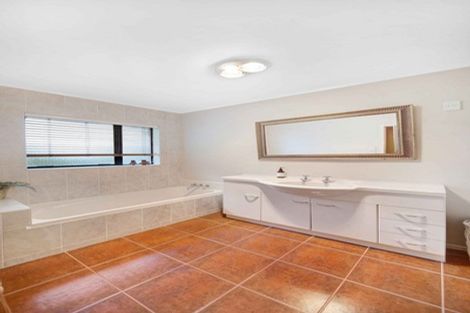 Photo of property in 41a Red Hill Road, Red Hill, Papakura, 2110