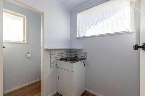 Photo of property in 5 Poihaere Street, Turangi, 3334