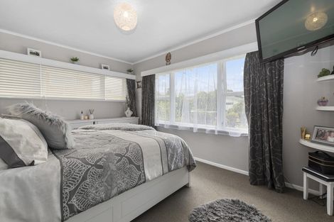 Photo of property in 22 Wharepaina Crescent, Springfield, Rotorua, 3015