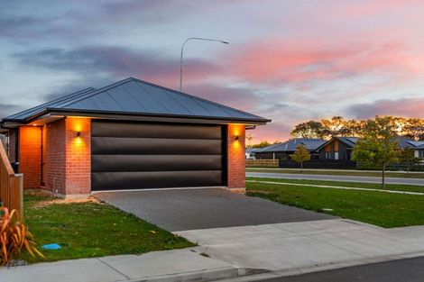 Photo of property in 2 Jasmine Street, Woodend, 7610