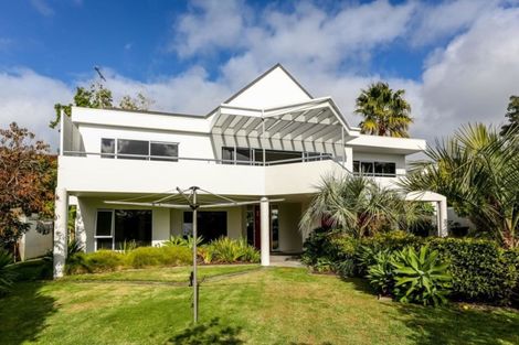 Photo of property in 55 Calvert Road, Lynmouth, New Plymouth, 4310
