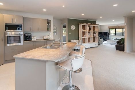 Photo of property in 8 Arthur Carwen Place, Pukekohe, 2120