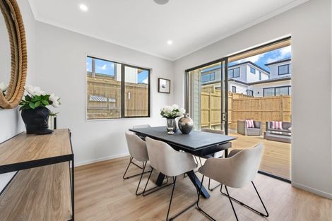 Photo of property in 7 Sagitta Drive, Flat Bush, Auckland, 2019