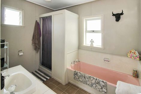 Photo of property in 52 Kensington Road, Marton, 4710