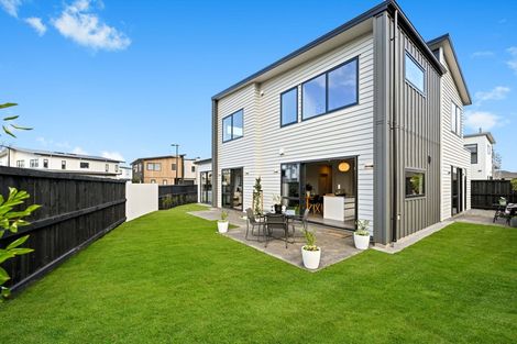 Photo of property in 61 Maanihi Drive, Rototuna North, 3210