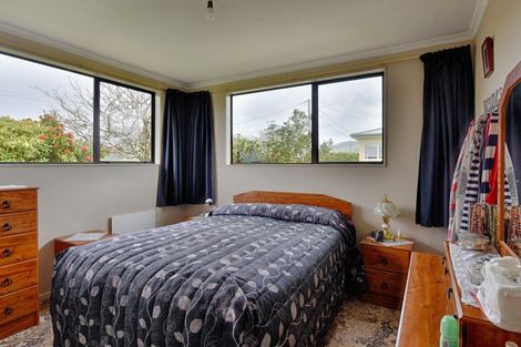 Photo of property in 26 Tokanui-haldane Road, Tokanui, 9884