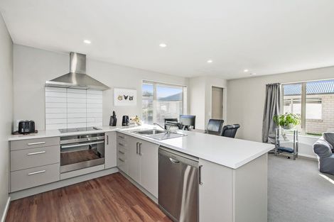 Photo of property in 46 Thackeray Place, Waltham, Christchurch, 8023