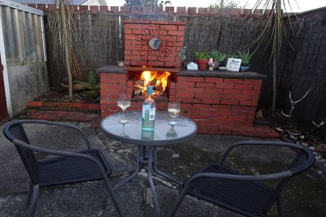 Photo of property in 84a Henley Street, Westport, 7825