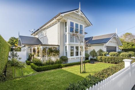 Photo of property in 58a Church Street, Devonport, Auckland, 0624