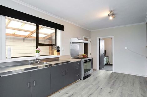 Photo of property in 2/34 Chelsea Street, Linwood, Christchurch, 8062