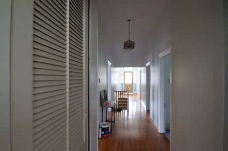 Photo of property in 22 West End Road, Herne Bay, Auckland, 1022