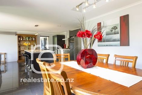 Photo of property in 21 Haden Place, Omokoroa, 3114