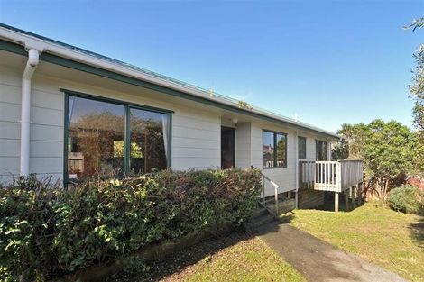 Photo of property in 74a Guadeloupe Crescent, Grenada Village, Wellington, 6037