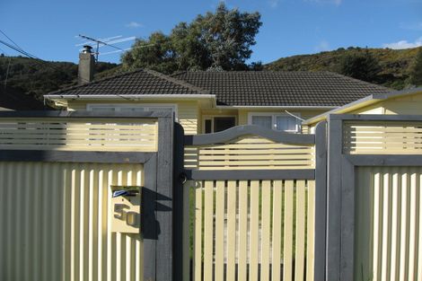 Photo of property in 50 Bull Avenue, Wainuiomata, Lower Hutt, 5014