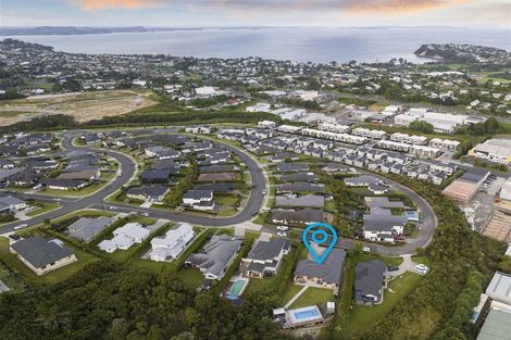 Photo of property in 6 Tirohanga Crescent, Stanmore Bay, Whangaparaoa, 0932