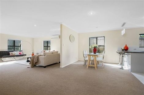 Photo of property in 84 Tiriwa Drive, Massey, Auckland, 0614