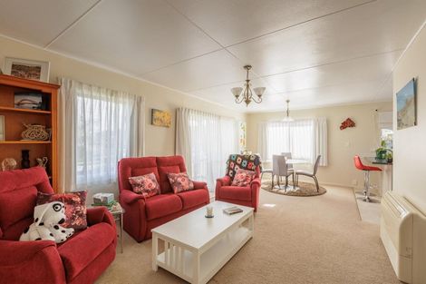 Photo of property in 5 Kereru Place, Masterton, 5810