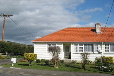Photo of property in 20 Churchill Street, Waipukurau, 4200
