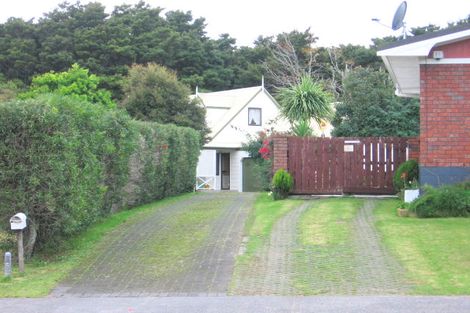 Photo of property in 132 Everglade Drive, Totara Heights, Auckland, 2105