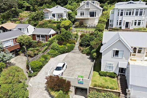 Photo of property in 58 Mitchell Street, Brooklyn, Wellington, 6021