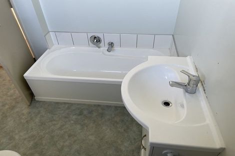 Photo of property in 4/389 Broadway, Miramar, Wellington, 6022