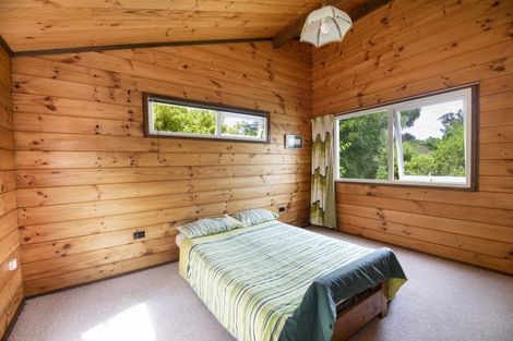 Photo of property in 21 Burns Road, Hospital Hill, Napier, 4110