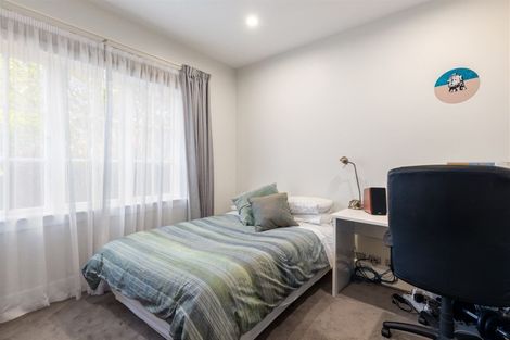 Photo of property in 4 Bradshaw Terrace, Riccarton, Christchurch, 8011