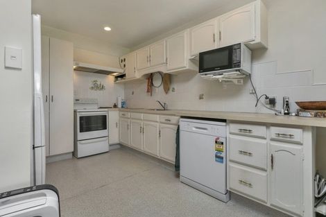 Photo of property in 17/34 Waiwera Place, Waiwera, Orewa, 0994