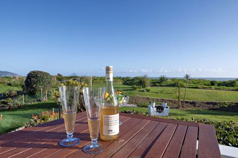 Photo of property in 285a Pohutukawa Avenue, Ohope, 3121